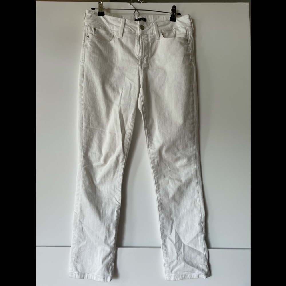 NYDJ size 6 white